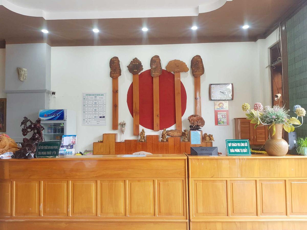 Tay Nguyen Hotel Kon Tum Dış mekan fotoğraf