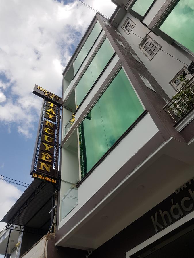 Tay Nguyen Hotel Kon Tum Dış mekan fotoğraf